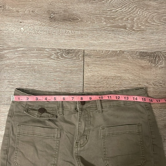 Judy blue size large army green shorts stretchy - Picture 4 of 7